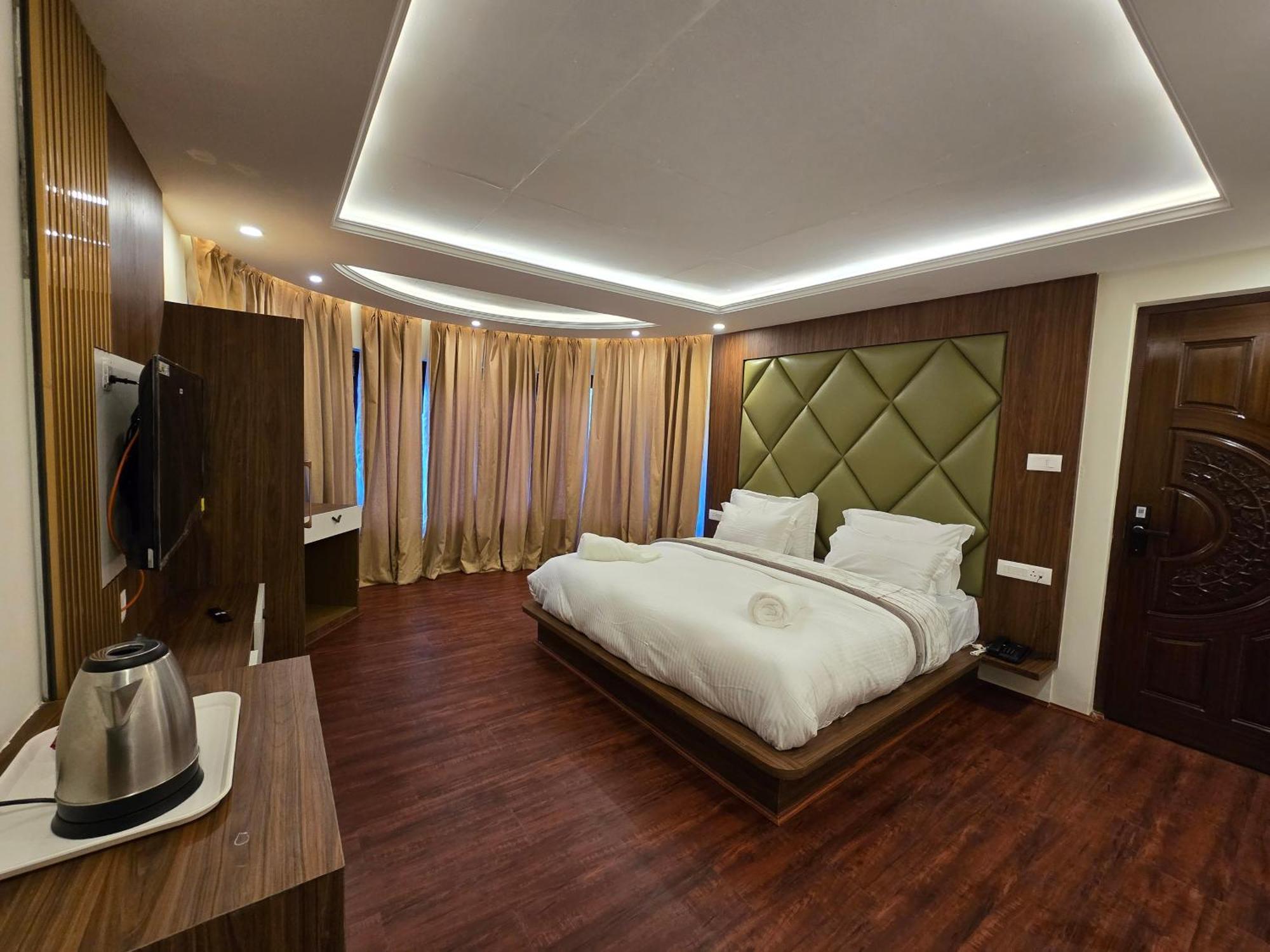 Premier Pahalgam Hotel Ngoại thất bức ảnh