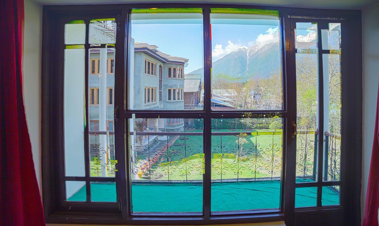 Premier Pahalgam Hotel Ngoại thất bức ảnh